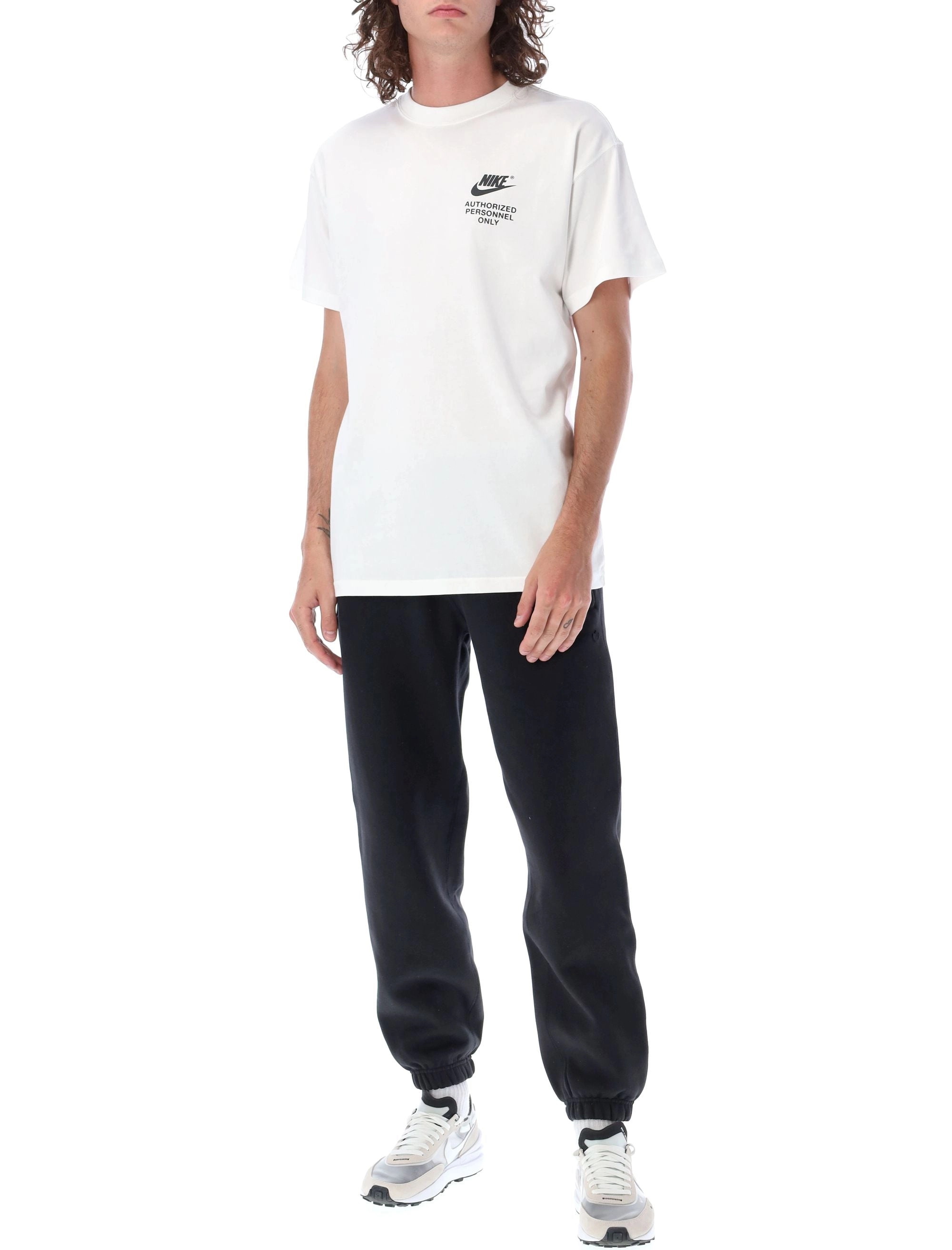 Nike Logo Printed Crewneck T-Shirt